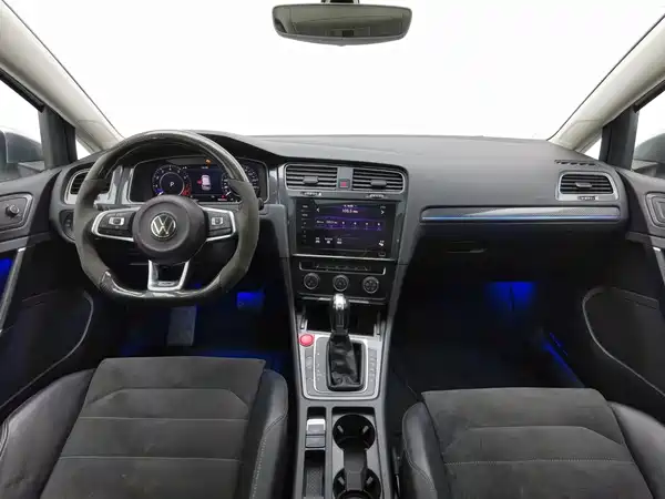 Volkswagen Golf 2020