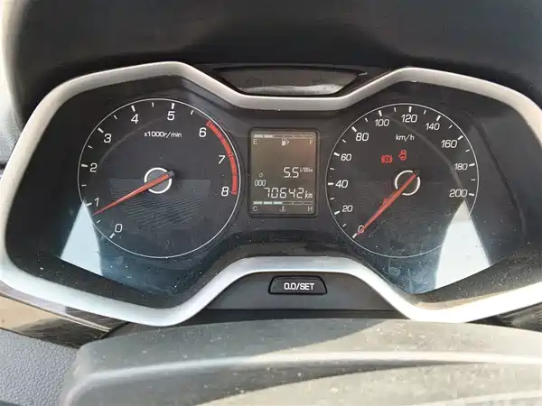 Baojun 310 2016