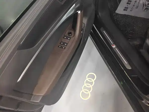 Audi A7L 2023