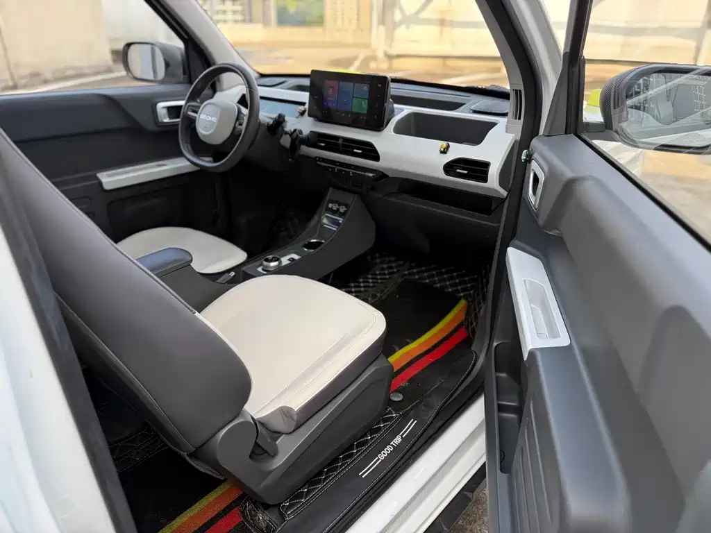 Geely Galaxy Panda 2023 — фото 15