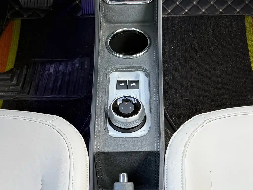 Geely Galaxy Panda 2023 — фото 19