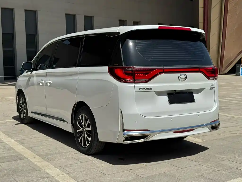 GAC Motor Trumpchi M8 2023 — фото 4