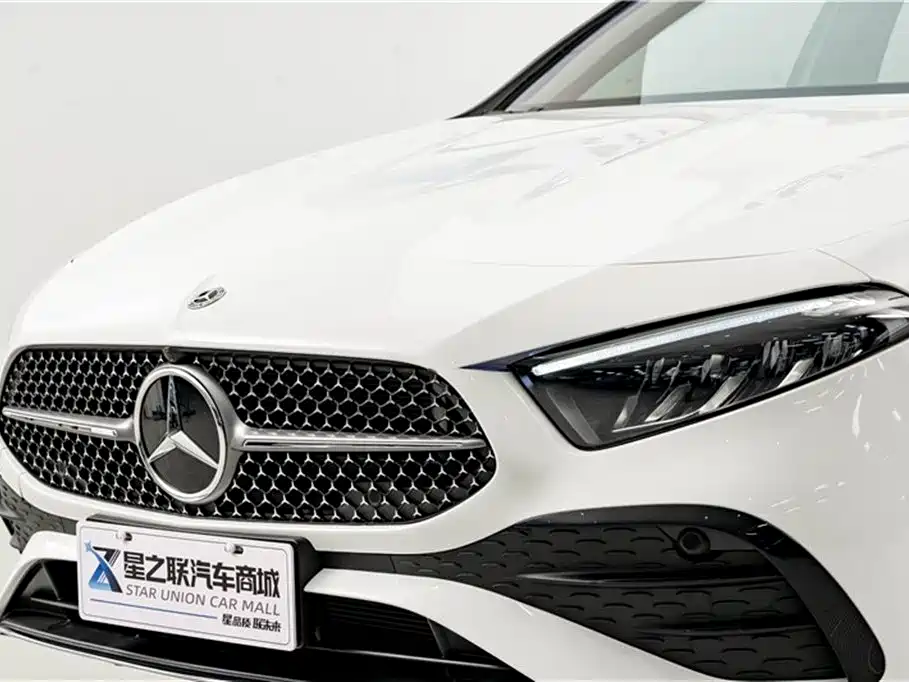 Mercedes-Benz A-Class 2024 — фото 4