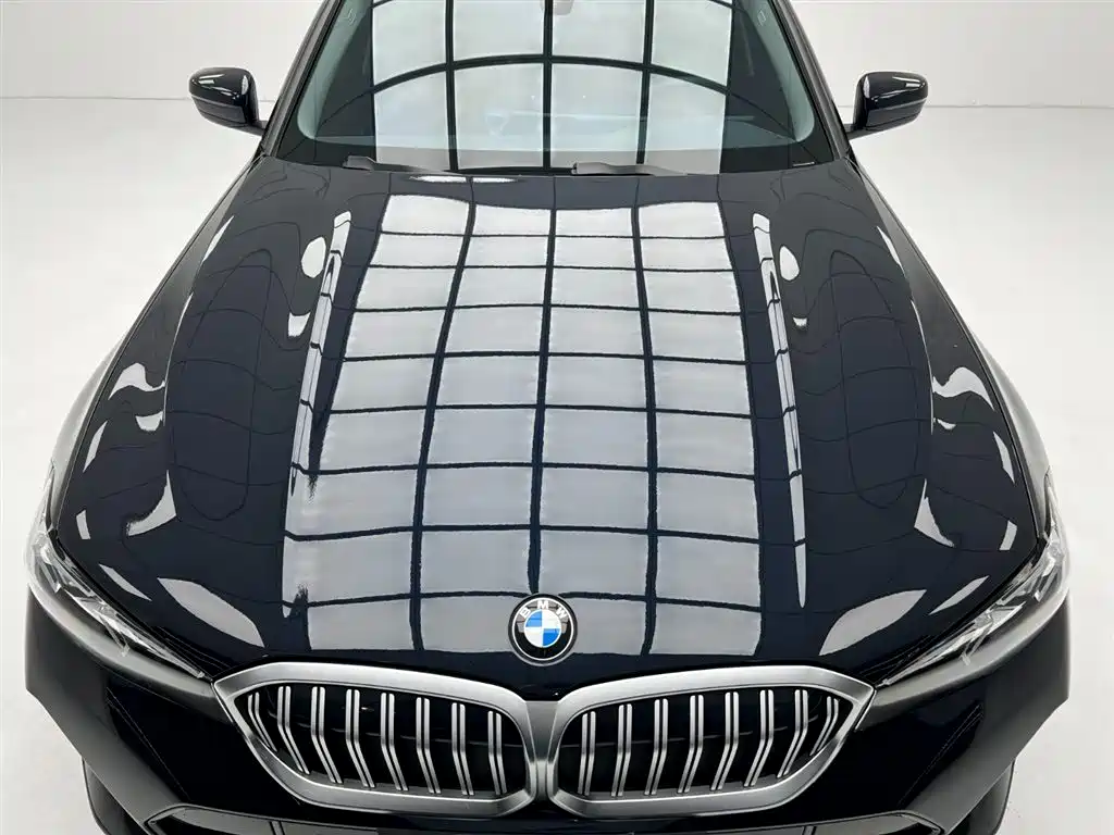 BMW 3 Series 2022 — фото 10