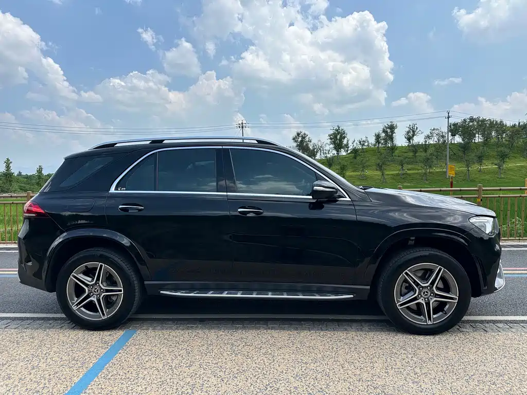 Mercedes-Benz GLE 2022