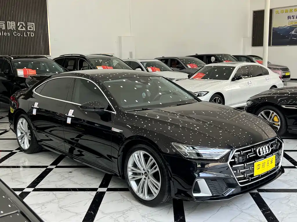 Audi A7L 2025 — фото 3