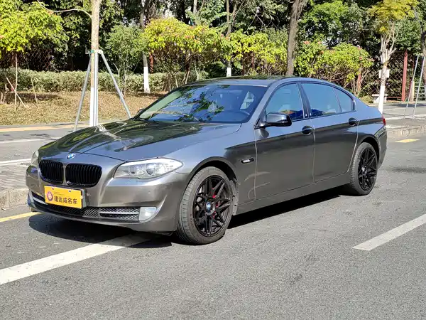 BMW 5 Series 2011