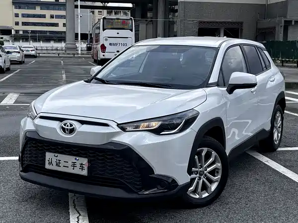 Toyota Frontlander 2025