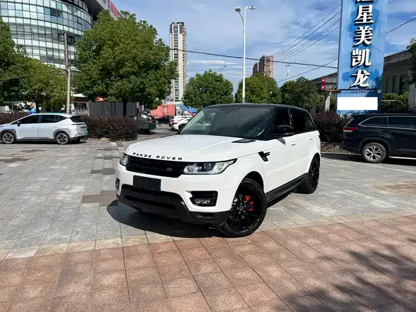 Land Rover Range Rover Sport 2015