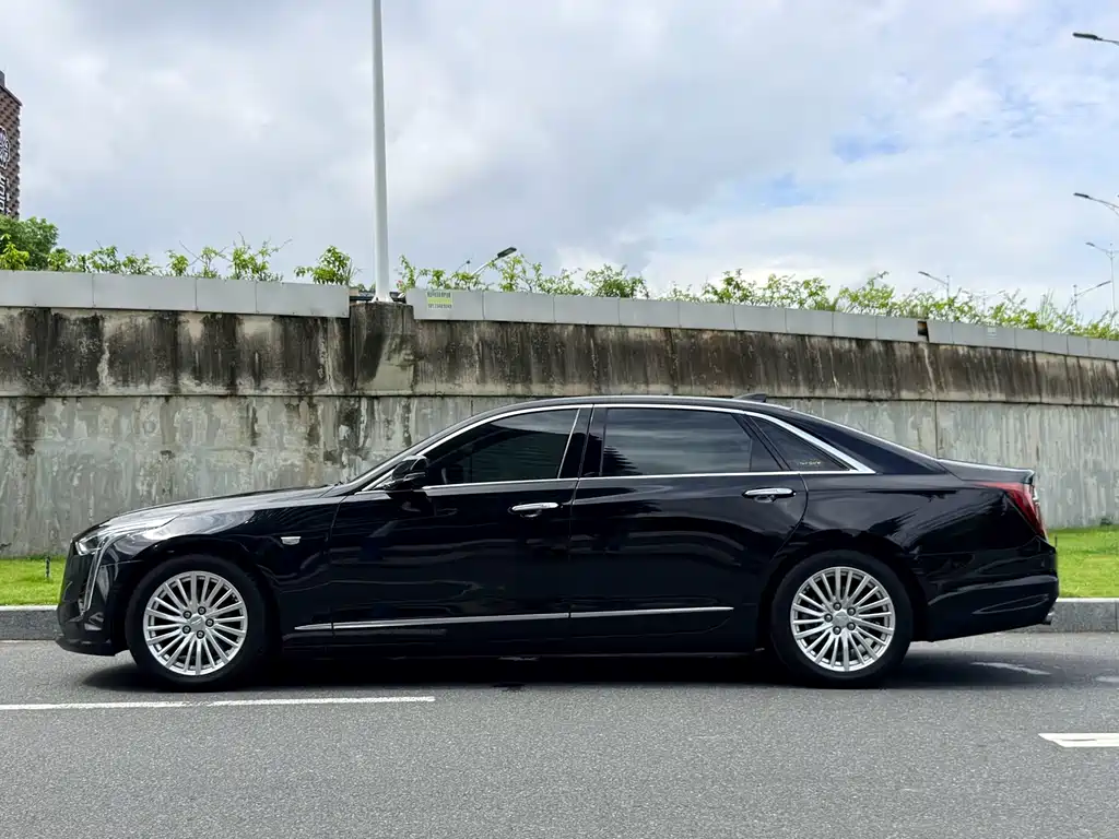 Cadillac CT6 2020 — фото 14