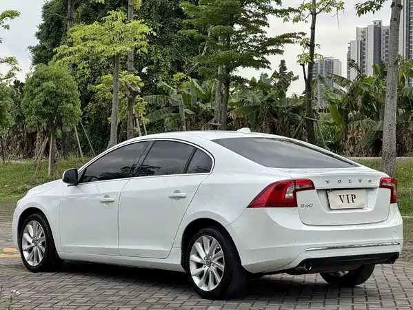 Volvo S60 2016