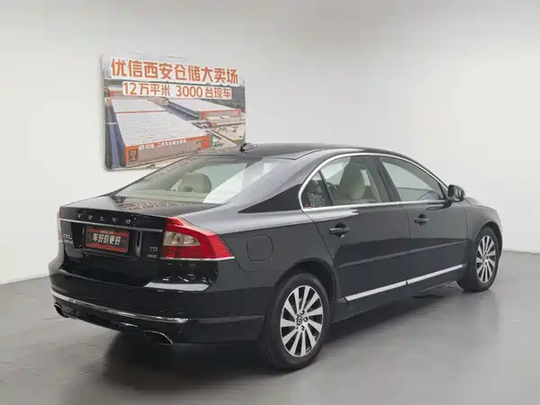 Volvo S80L 2015