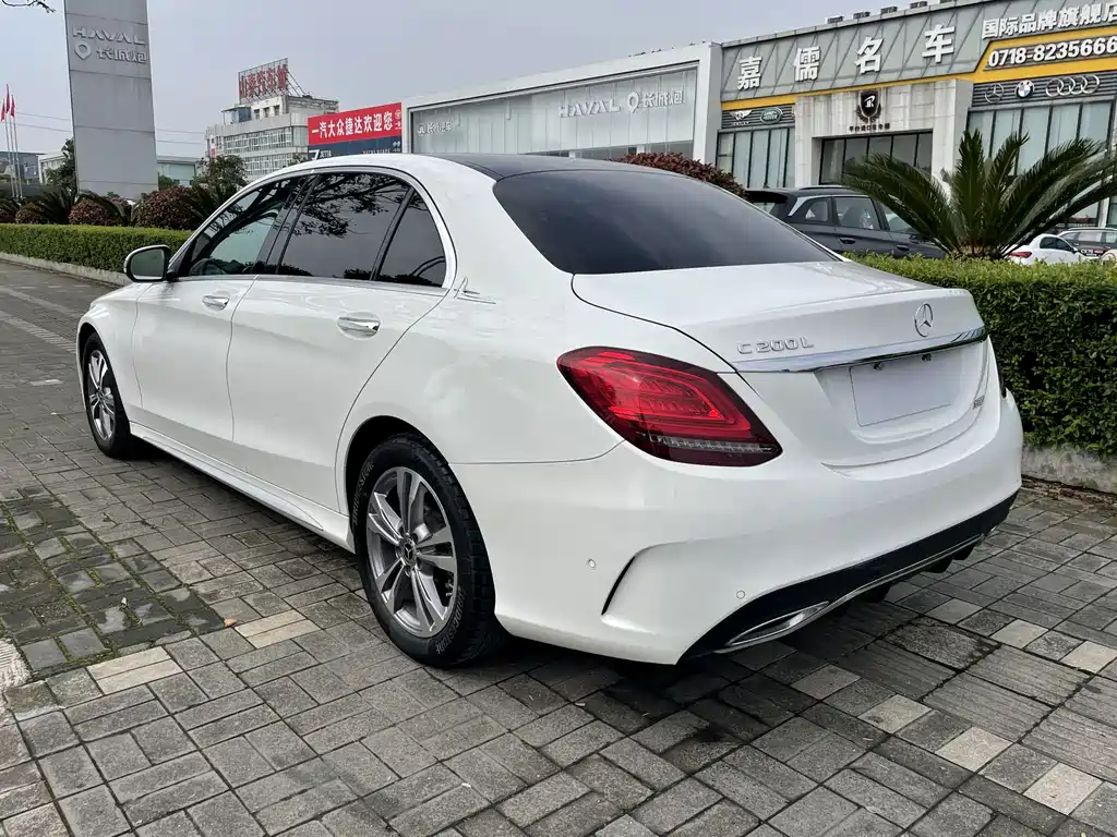 Mercedes-Benz C-Class 2021 — фото 16