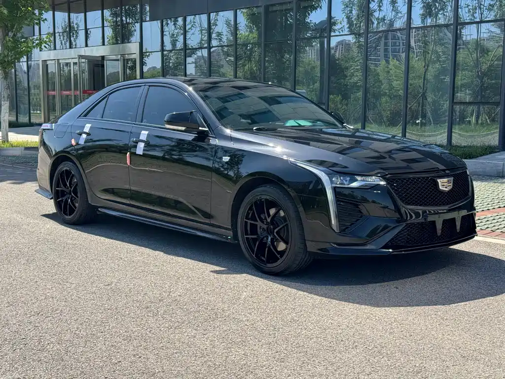 Cadillac CT4 2021 — фото 20