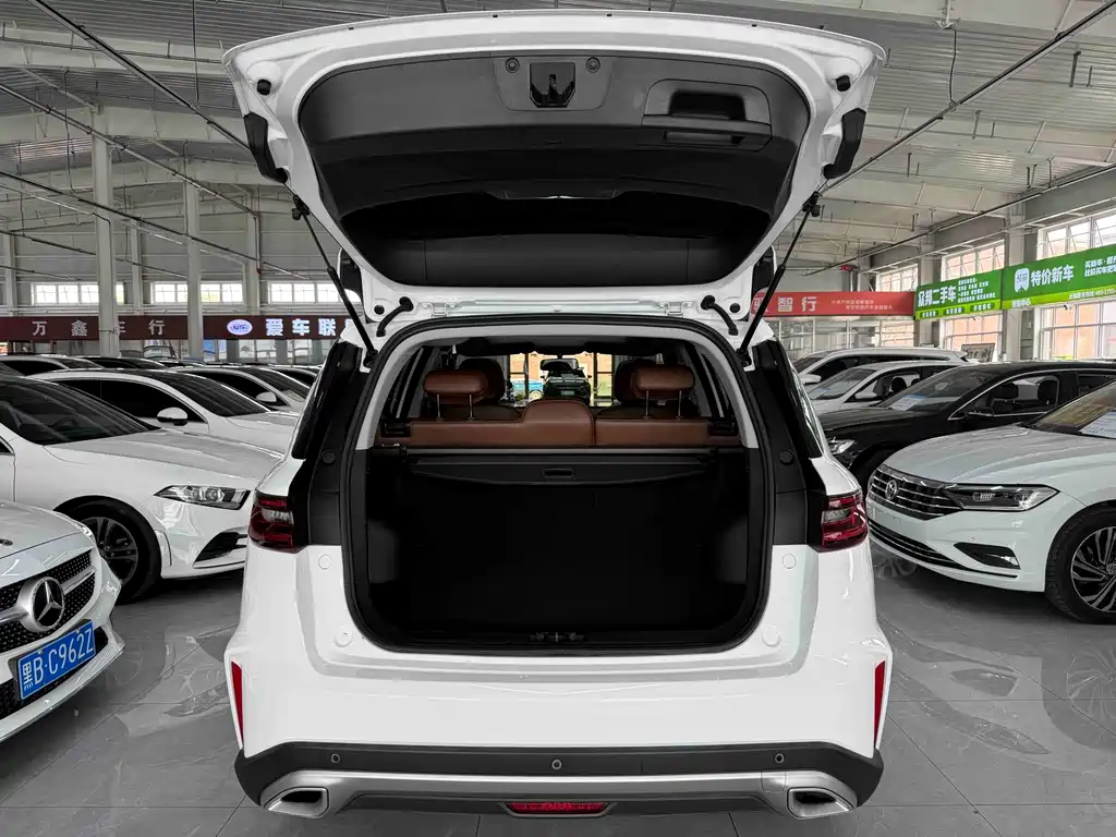 Geely Vision X6 2022 — фото 19