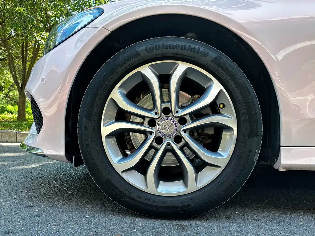 Mercedes-Benz C-Class 2017