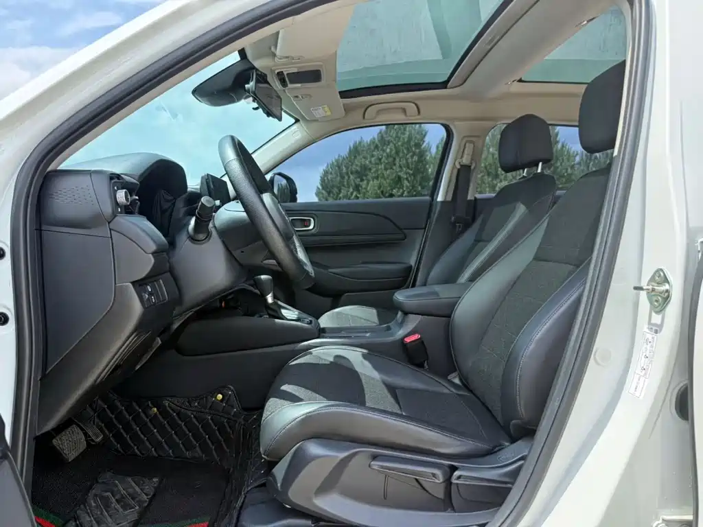 Honda Vezel 2023 — фото 13