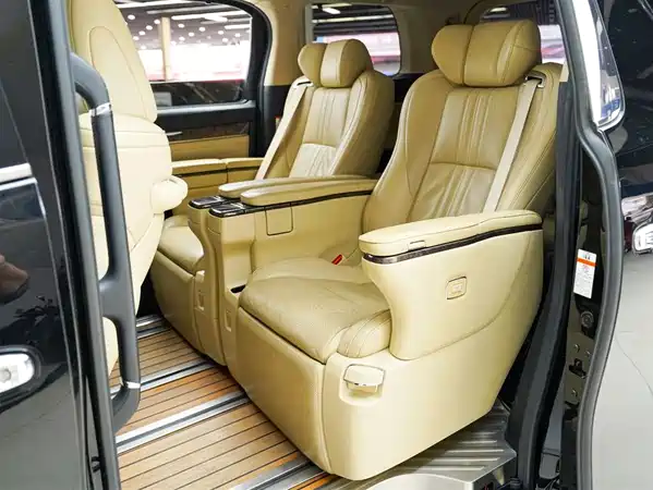 Toyota Alphard 2018