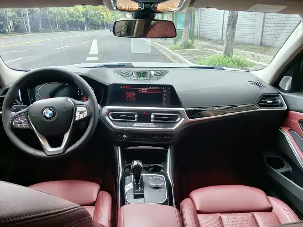 BMW 3 Series 2022