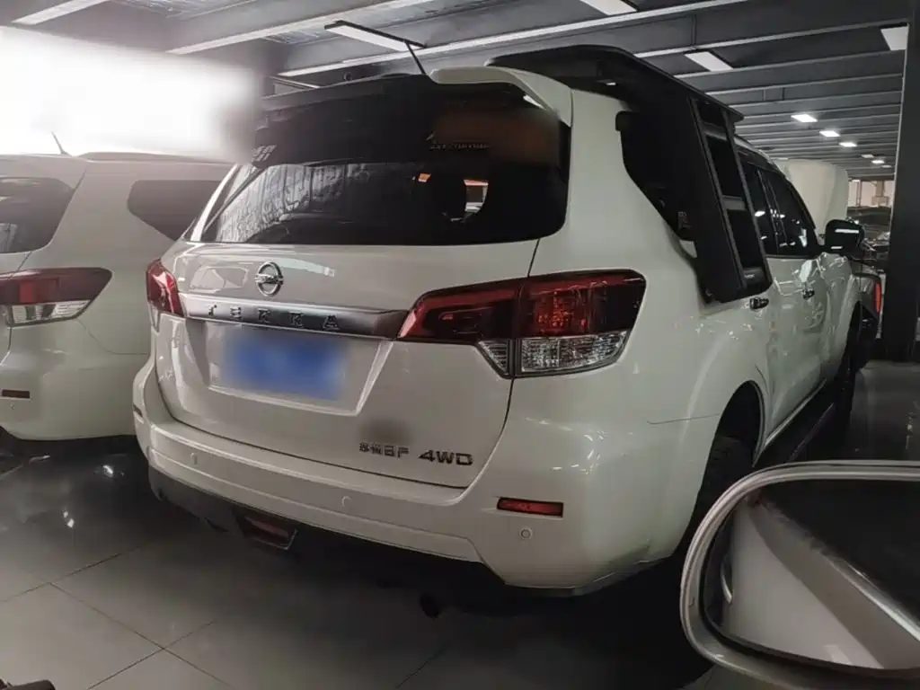 Nissan Terra 2023