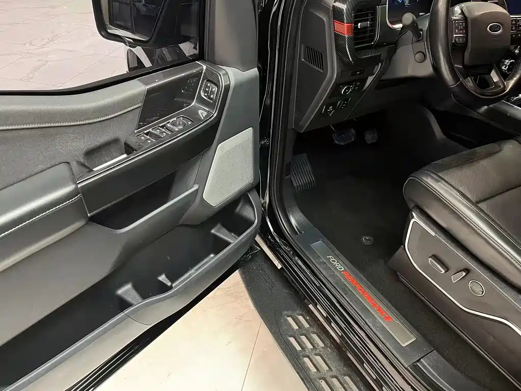 Ford F-150 Raptor 2023 — фото 6