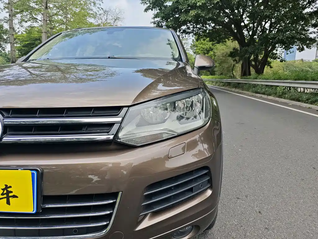 Volkswagen Touareg 2016 — фото 25