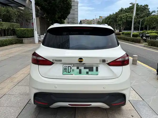 JMC Yizhi EV3 2021