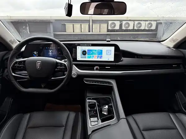 Bestune B70 2024