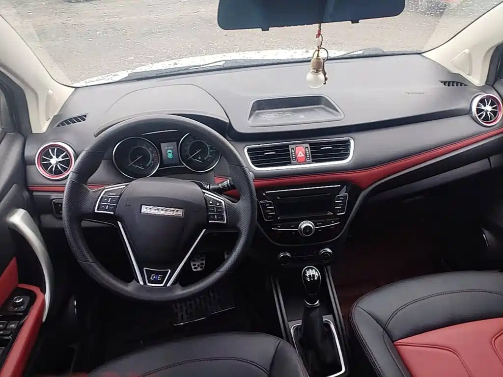 Haval H1 2016 — фото 10