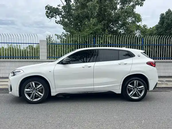 BMW X2 2023