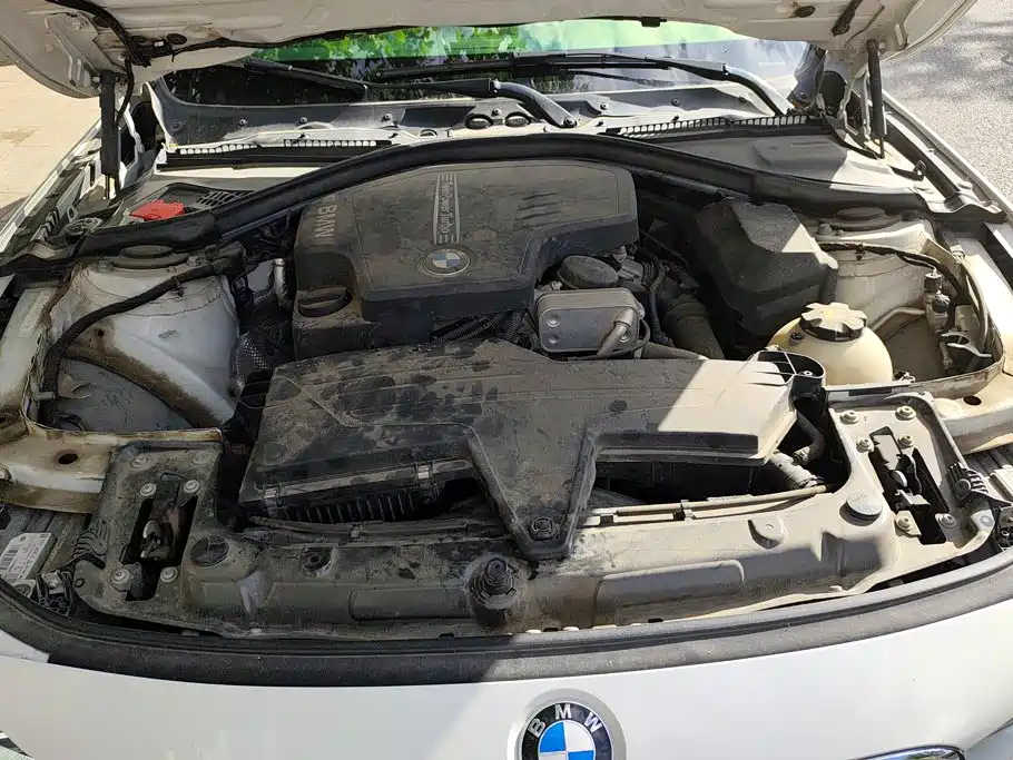 BMW 3 Series 2016 — фото 10