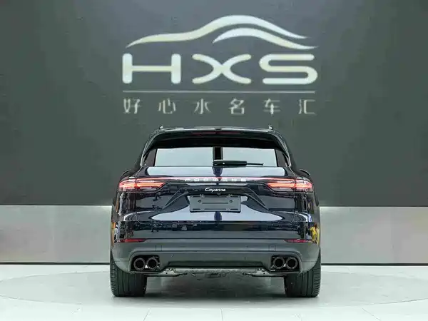 Porsche Cayenne 2022