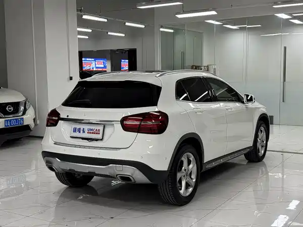Mercedes-Benz GLA 2019