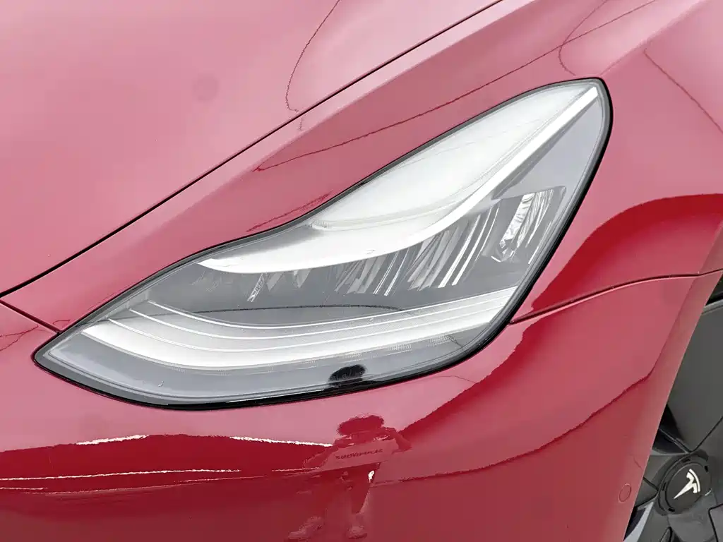 Tesla Model 3 2020 — фото 12