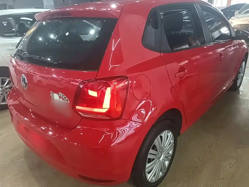 Volkswagen Polo 2016