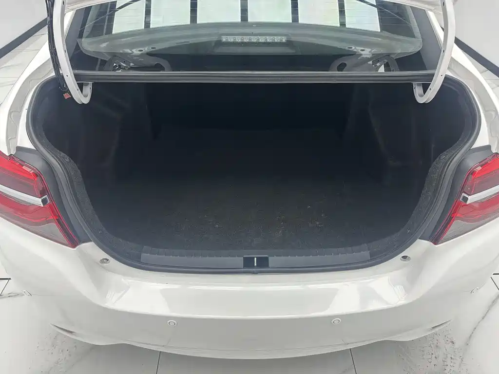 Toyota Vios 2022 — фото 17