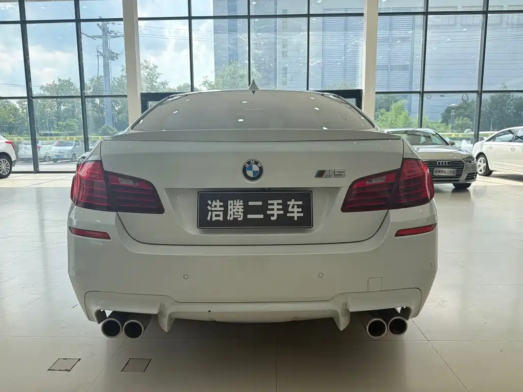 BMW 5 Series 2016