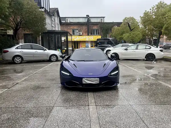 McLaren 720S 2019