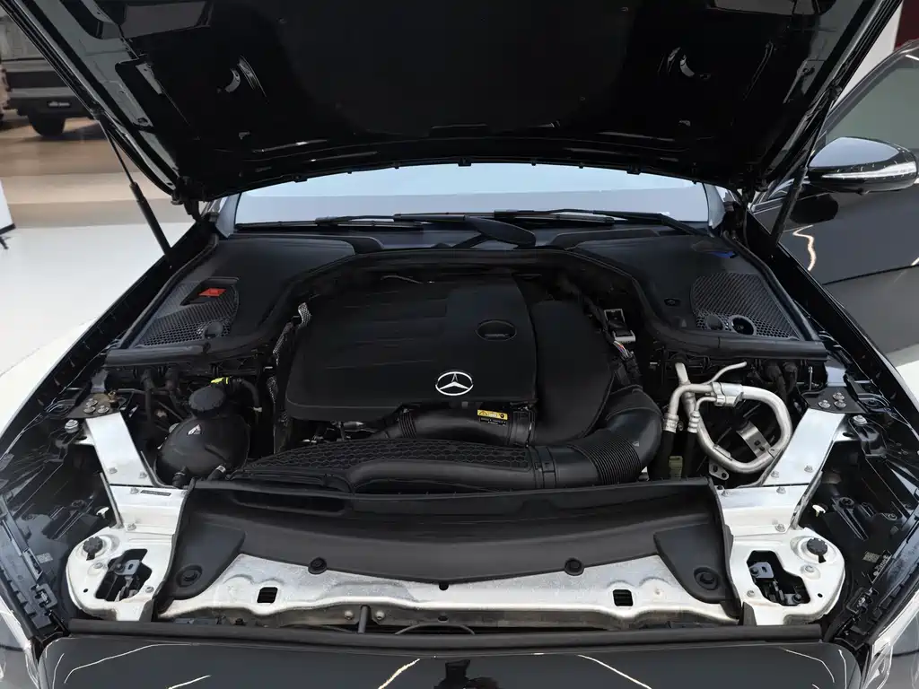 Mercedes-Benz E-Class 2020 — фото 14