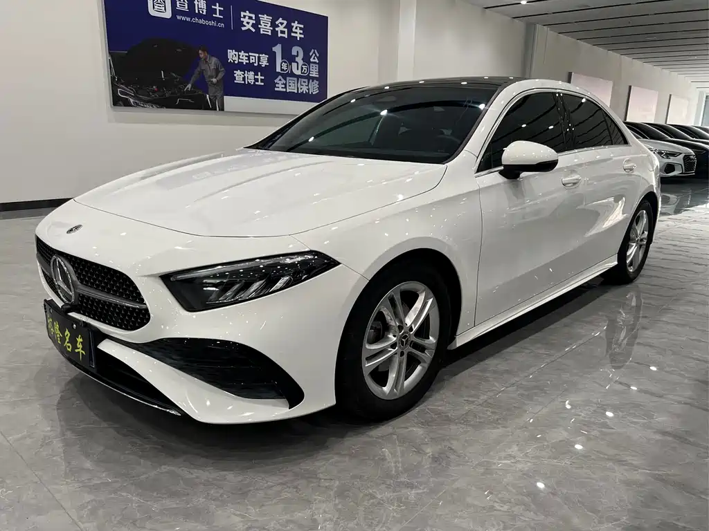 Mercedes-Benz A-Class 2024 — фото 1