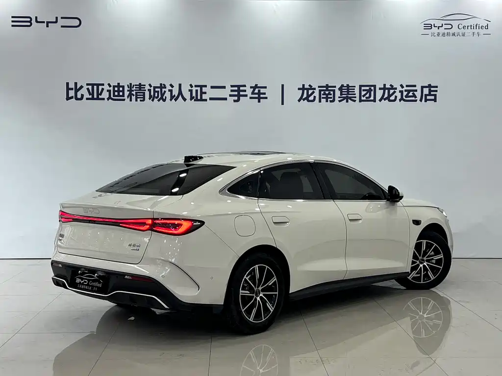 BYD Seal 06 2025 — фото 12