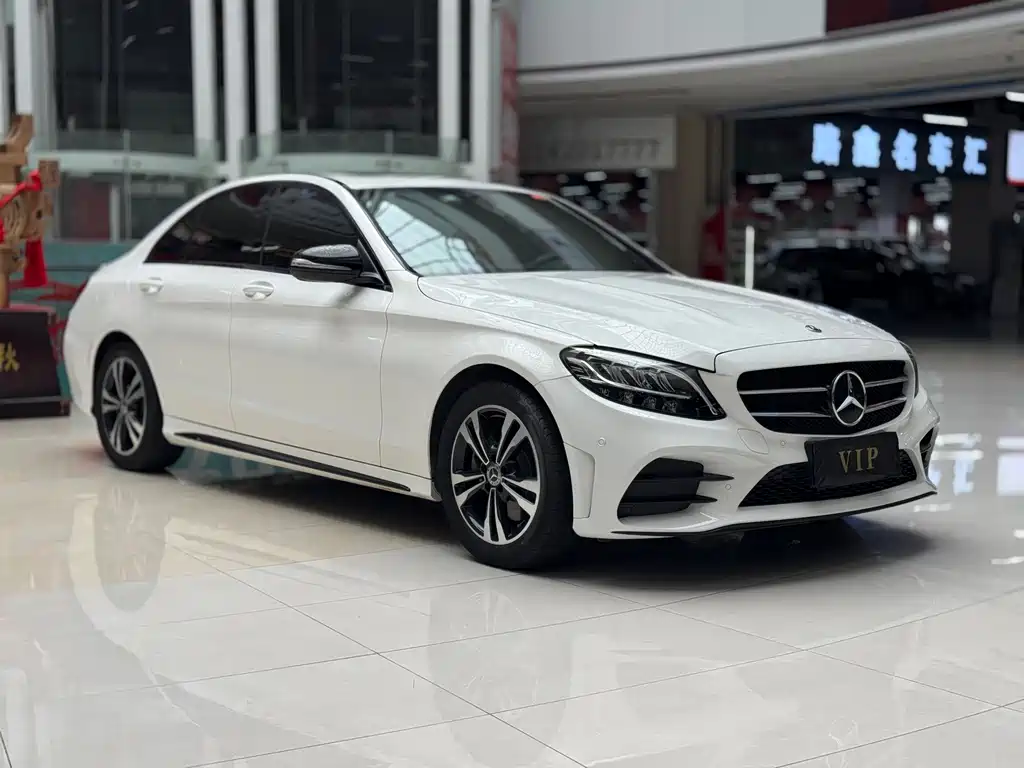 Mercedes-Benz C-Class 2019