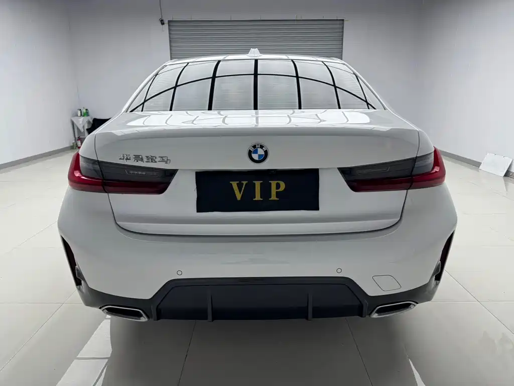 BMW 3 Series 2023