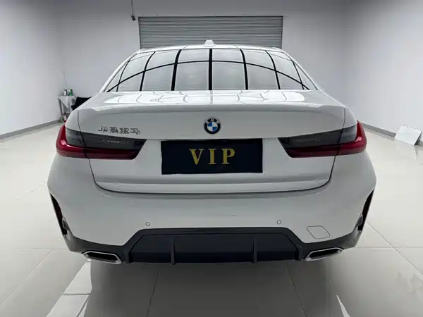 BMW 3 Series 2023