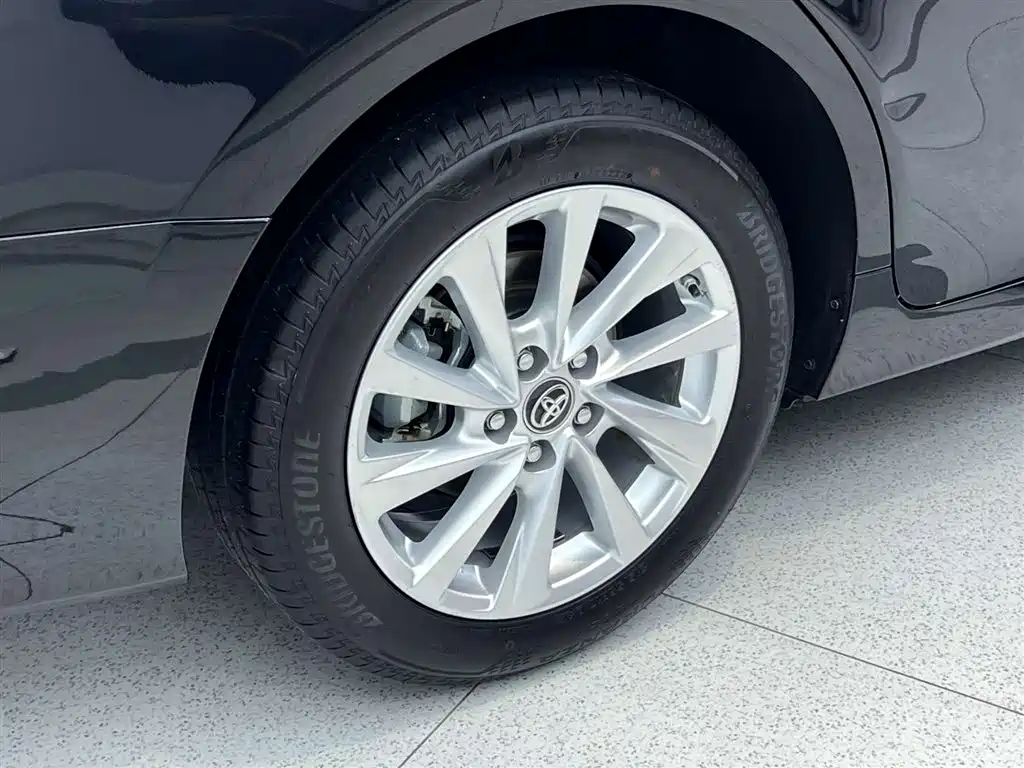 Toyota Camry 2023