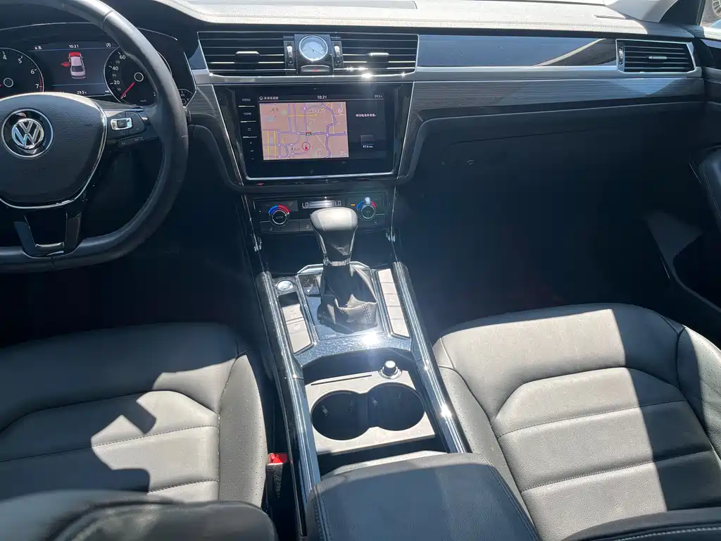 Volkswagen Phideon 2020 — фото 19