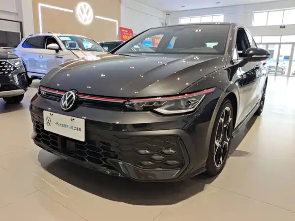 Volkswagen Golf GTI 2025