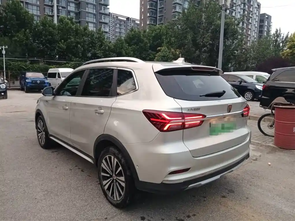 Roewe RX5 New Energy 2018 — фото 16
