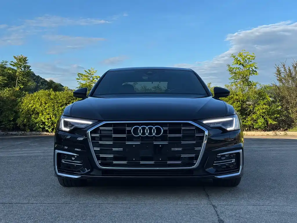 Audi A6L 2025 — фото 2
