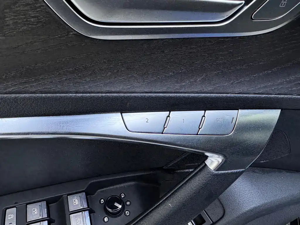 Audi A6L 2023 — фото 3